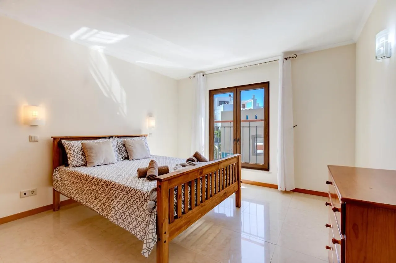 Two Bedroom Apartment With Rooftop Pool In Alvor Portugal